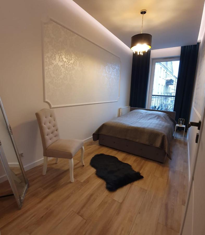 Apartament Skarbowa Лешно Екстериор снимка